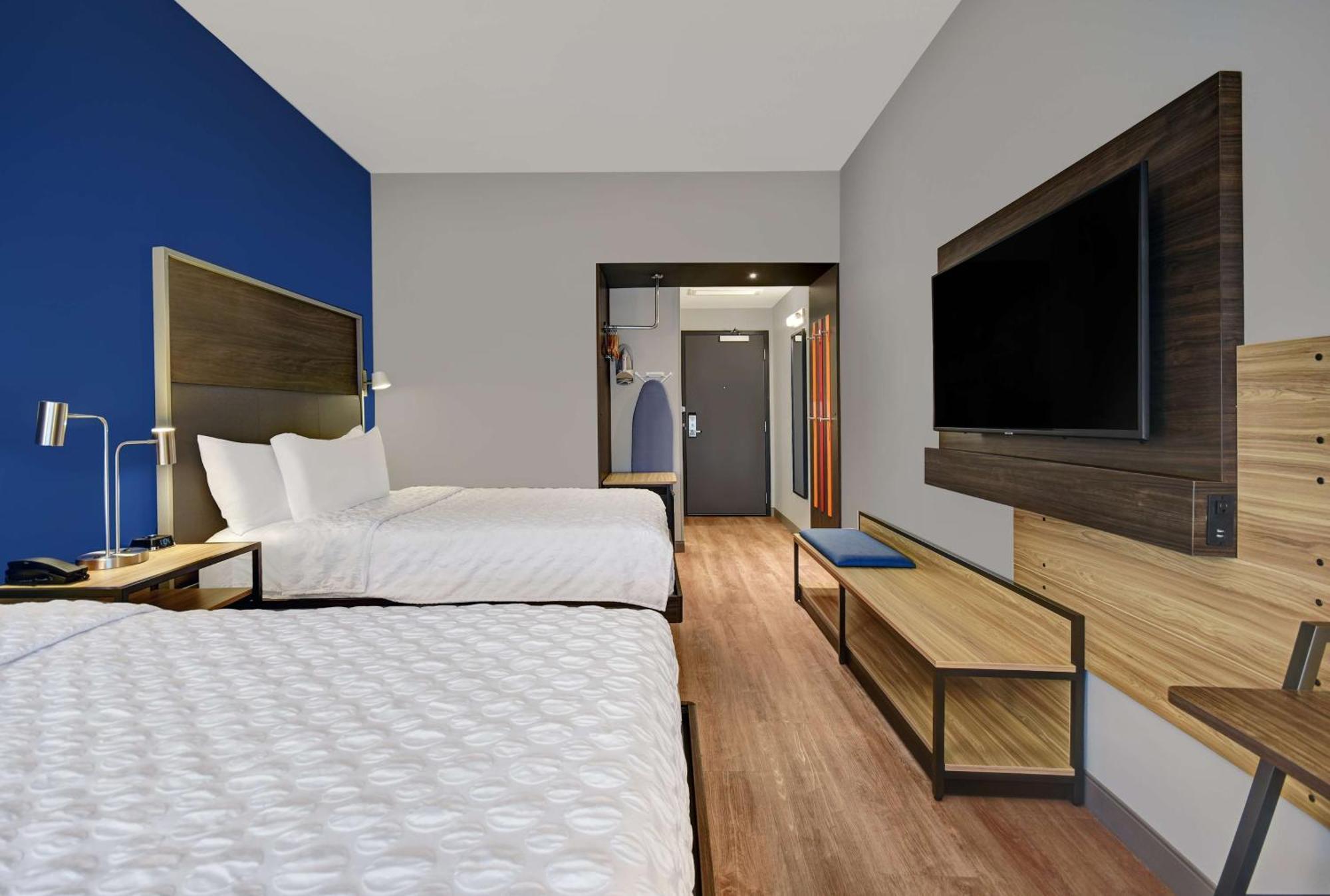 Tru By Hilton Detroit, Mi 3*